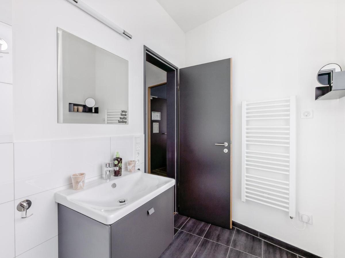 Limehome Moenchengladbach Fliethstrasse Exterior foto